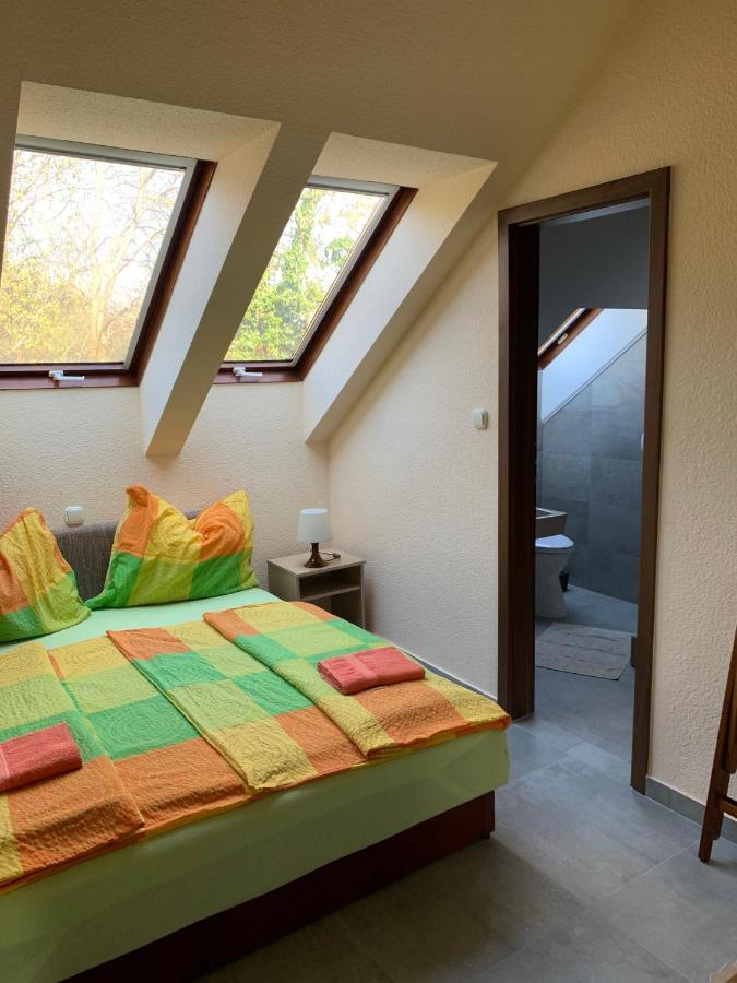 Balaton Kinizsi Apartman Siófok Esterno foto