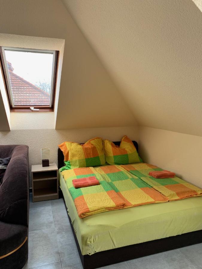 Balaton Kinizsi Apartman Siófok Esterno foto