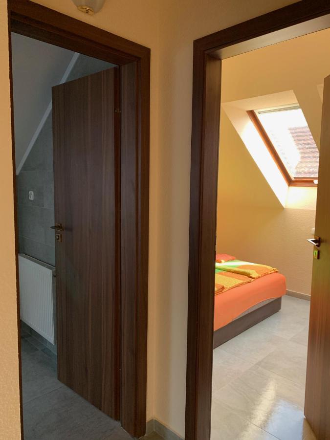 Balaton Kinizsi Apartman Siófok Esterno foto