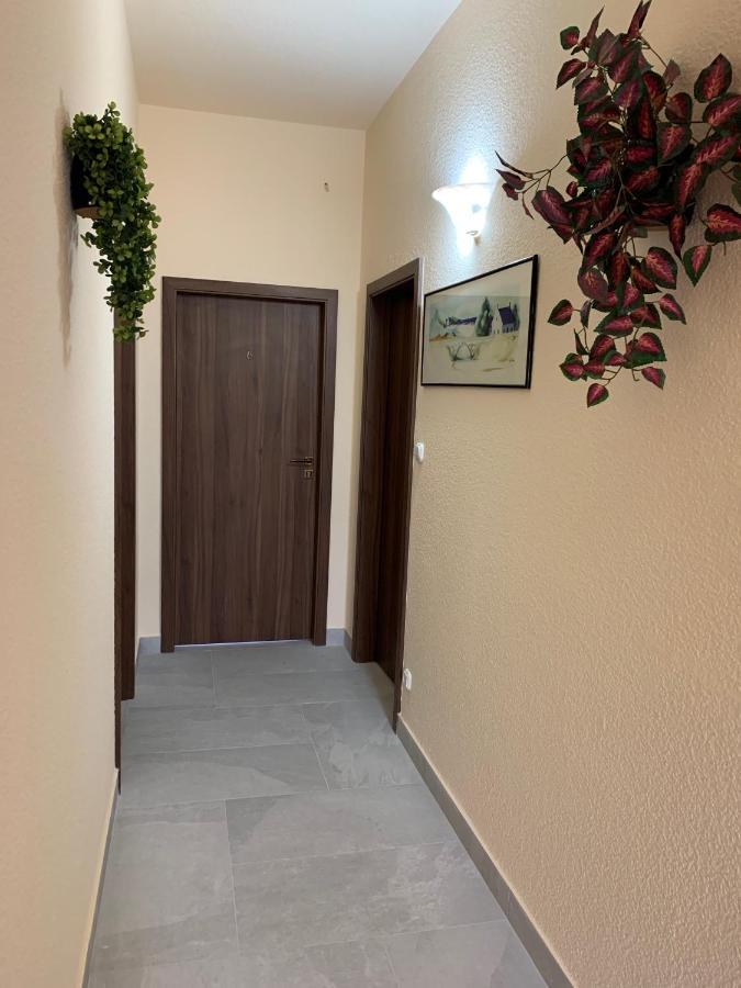 Balaton Kinizsi Apartman Siófok Esterno foto