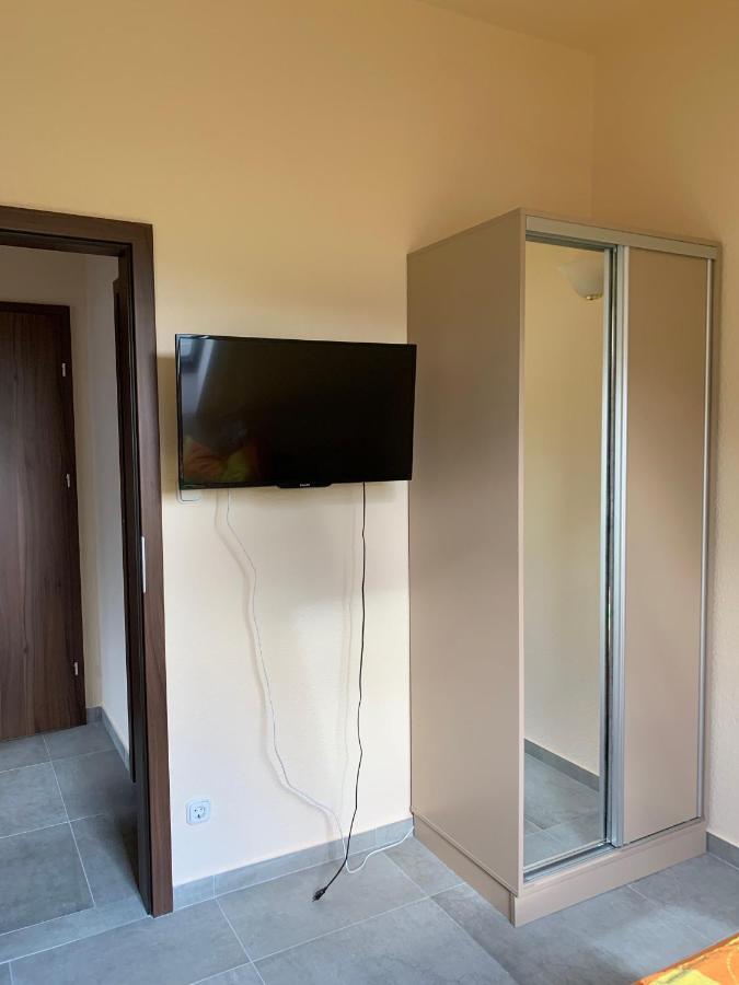 Balaton Kinizsi Apartman Siófok Esterno foto