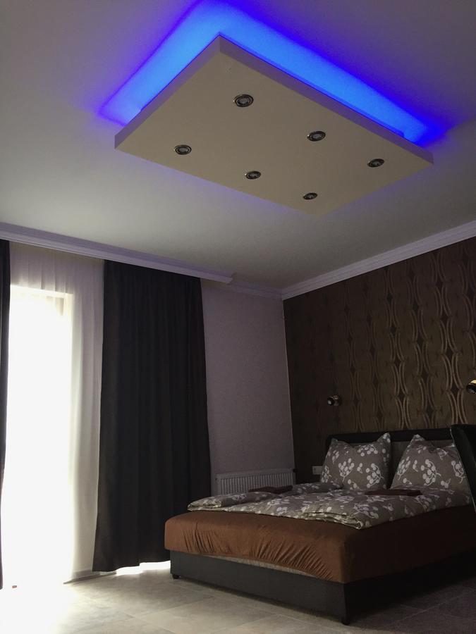 Balaton Kinizsi Apartman Siófok Esterno foto