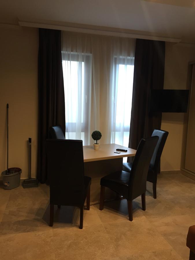 Balaton Kinizsi Apartman Siófok Esterno foto