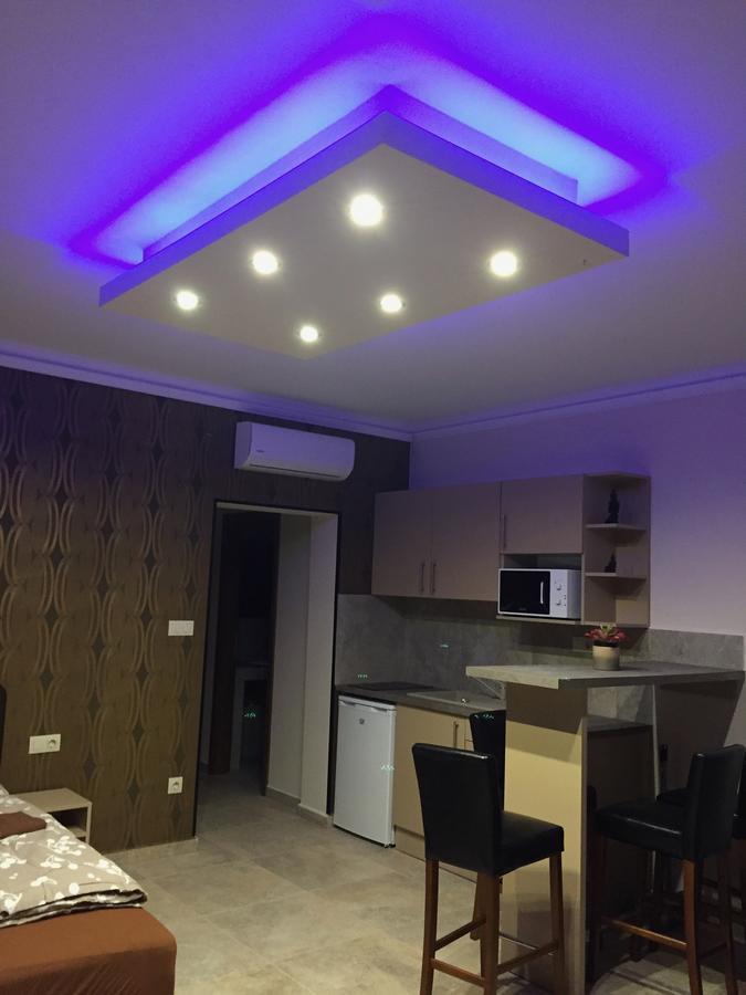 Balaton Kinizsi Apartman Siófok Esterno foto